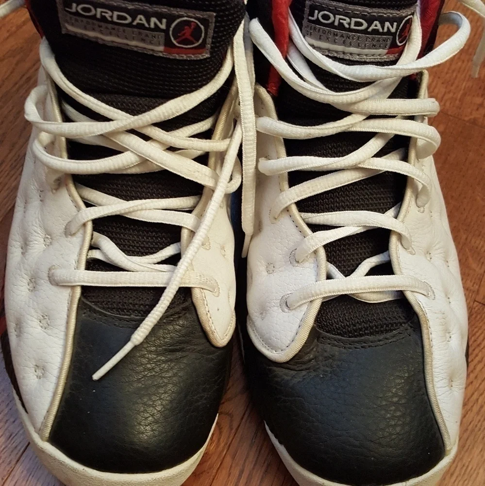 Jordan Performance.